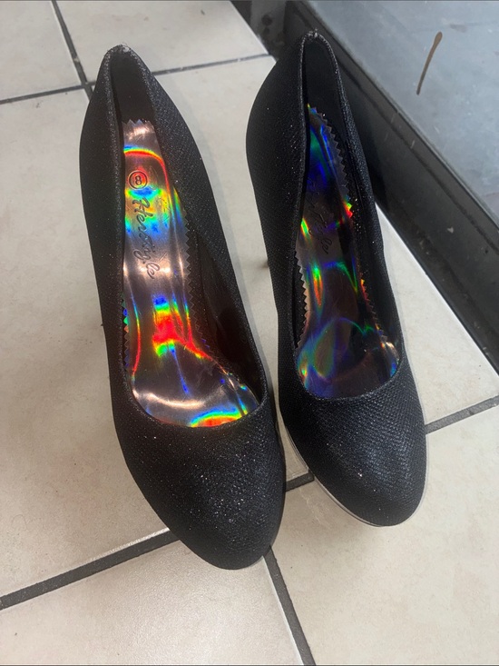 Her Style Shoes - Black Glitter Platform Pumps with Gold Stiletto Heel